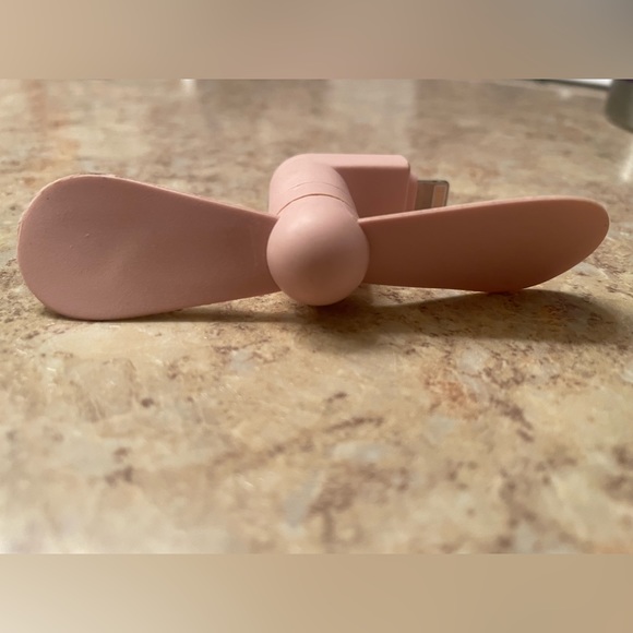 iPhone fan - Light pink - Picture 4 of 5
